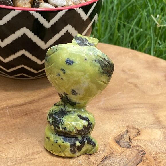 Serpentine Cobra - approximately 2" tall - Picture 7 of 8